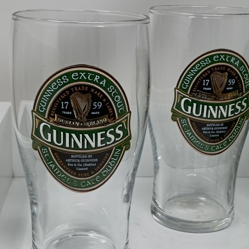 Guinness Extra Stout, Clear Pint Glass Set